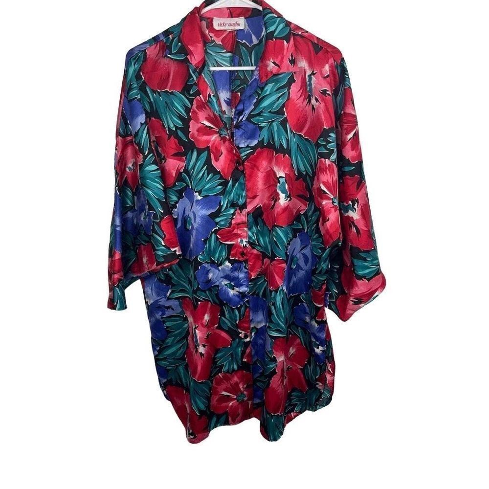 Vintage Vicky Vaughn ILGWU Union Made in USA Sz 7/ XL Floral Satin Nightgown